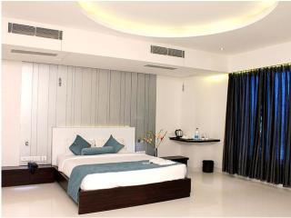 Rose Valley Orbit Hotel Силигури Экстерьер фото