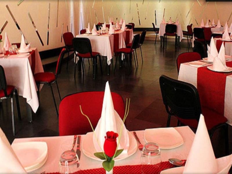 Rose Valley Orbit Hotel Силигури Экстерьер фото